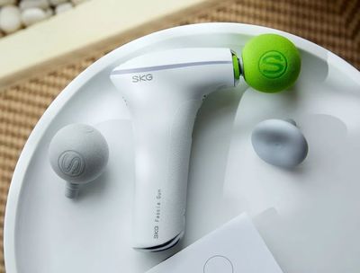 筋膜槍設(shè)計(jì)鑒賞 科技、美學(xué)與人機(jī)工程學(xué)的完美融合