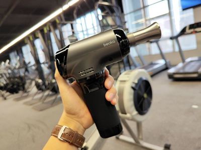 筋膜槍里的天花板？倍益康Ti PRO 有“鈦”才夠勁！